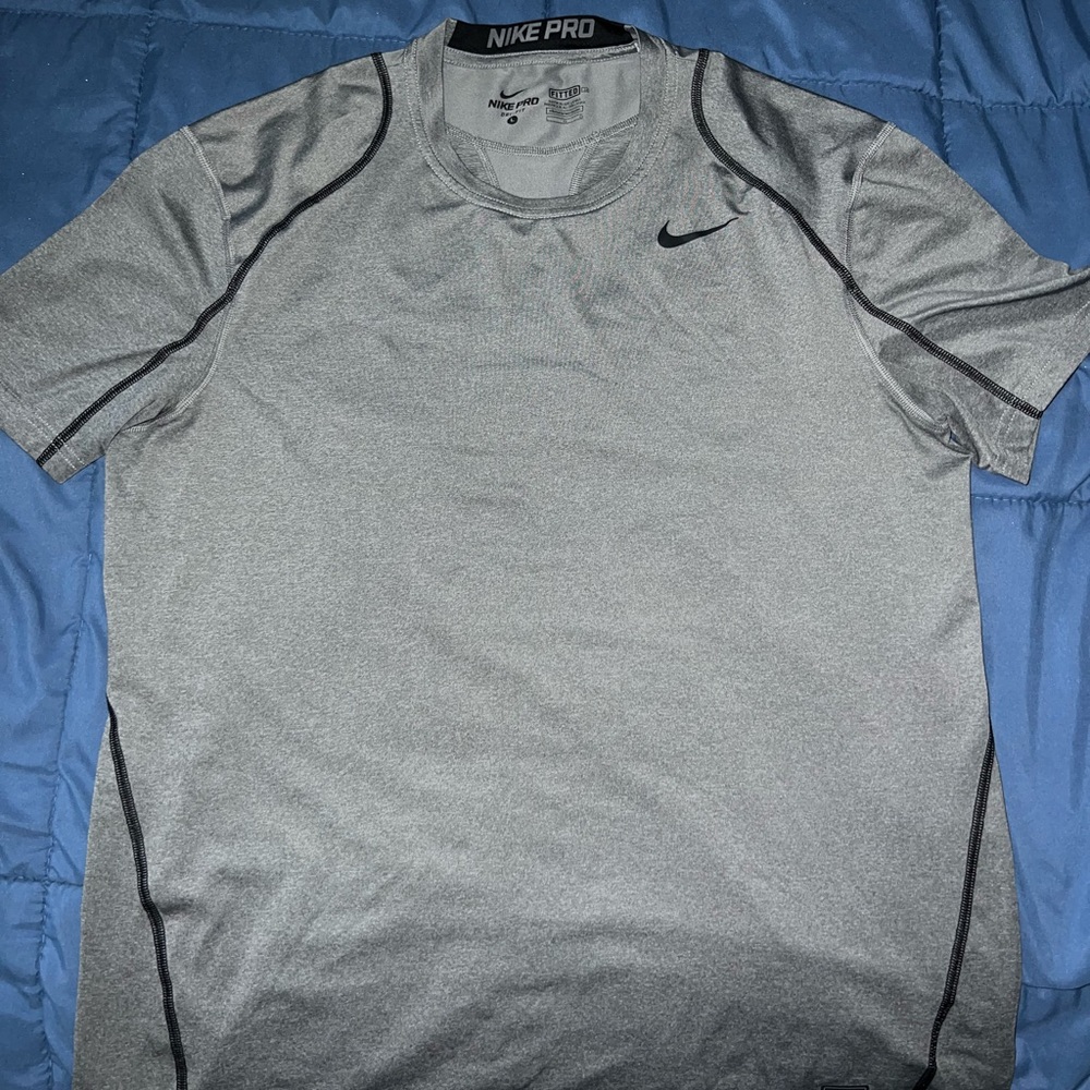 Nike Fitted Dri-Fit T Shirt